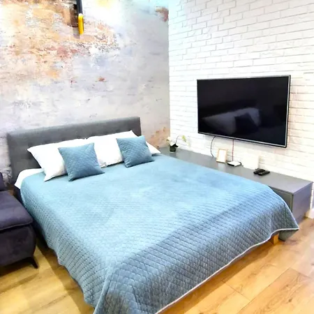Luxury Blue Cascade Downtown Balcony דירה קרקוב