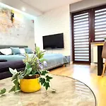Apartament Luxury Blue Cascade Downtown Balcony