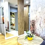 Luxury Blue Cascade Downtown Balcony Apartament *