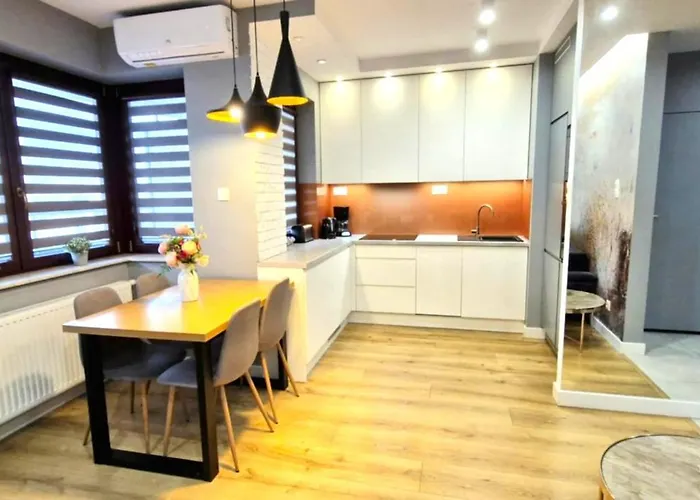 Luxury Blue Cascade Downtown Balcony Cracovia